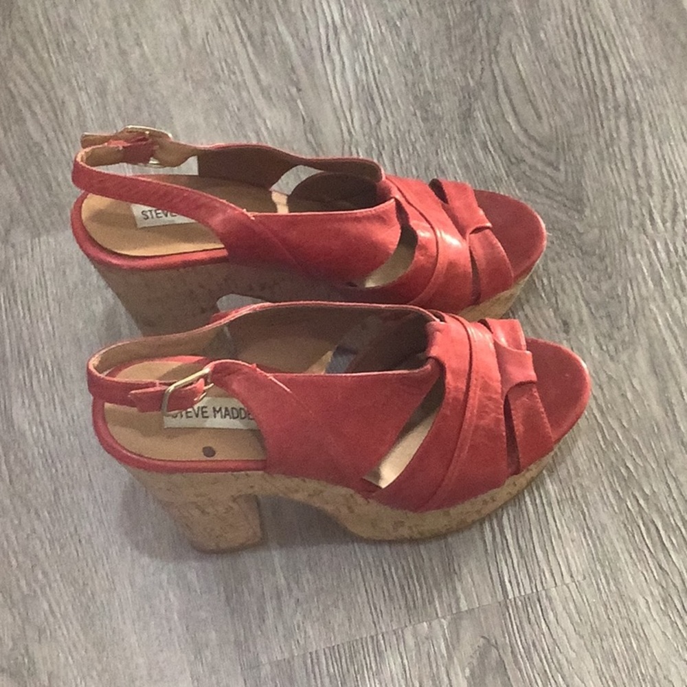 Steve Madden Red Cork Platfrom